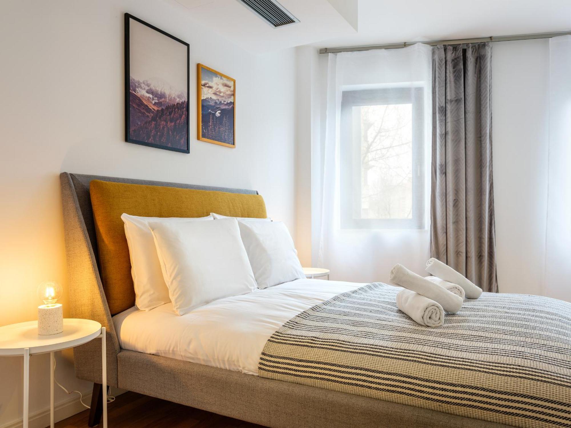 Modern Central Apartment W. Parking By Tyzenhauz Krakow Bagian luar foto